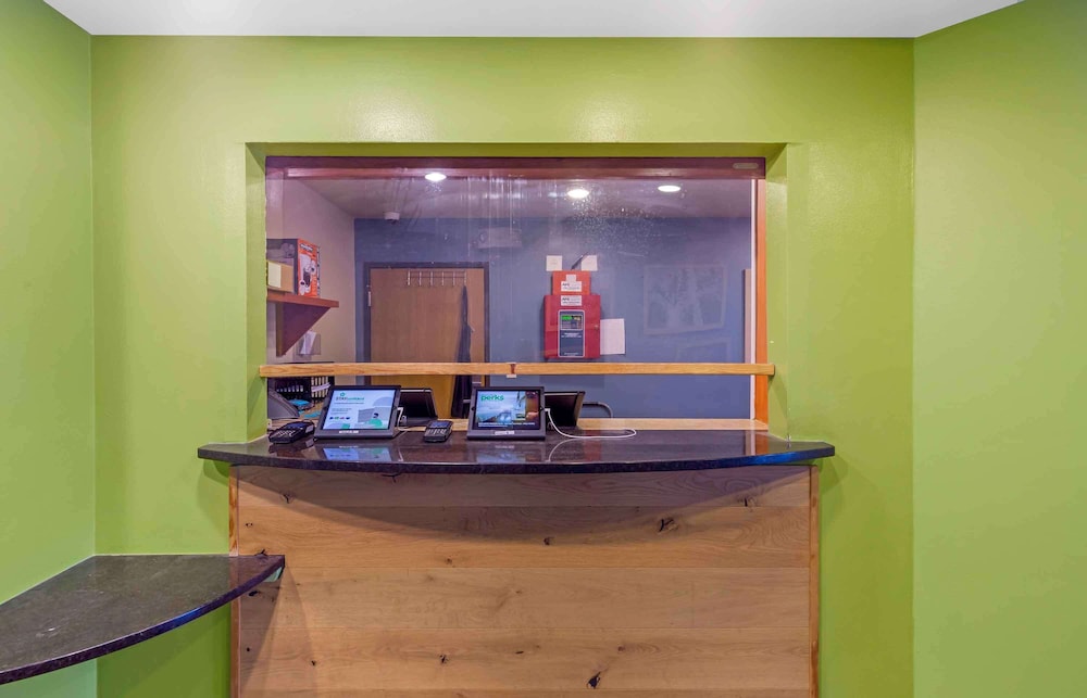 Extended Stay America Select Suites Fayetteville Cliffdale - photo 28