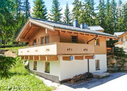 Chalet Hochkrimml 141 — 4-Star Luxury Hotel in Krimml, Austria