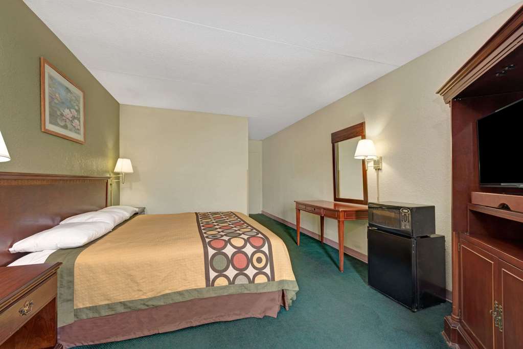 Super 8 by Wyndham Indianapolis South - photo 10