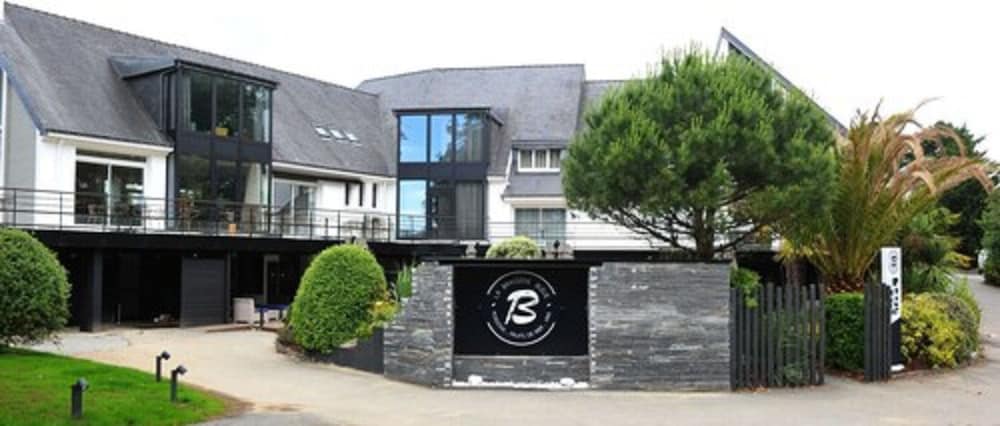 Logis Golfe Hotel in Vannes, France