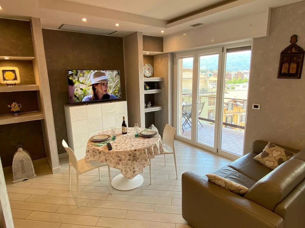Garibaldi 46 — 4-Star Luxury Hotel in Verbania, Italy