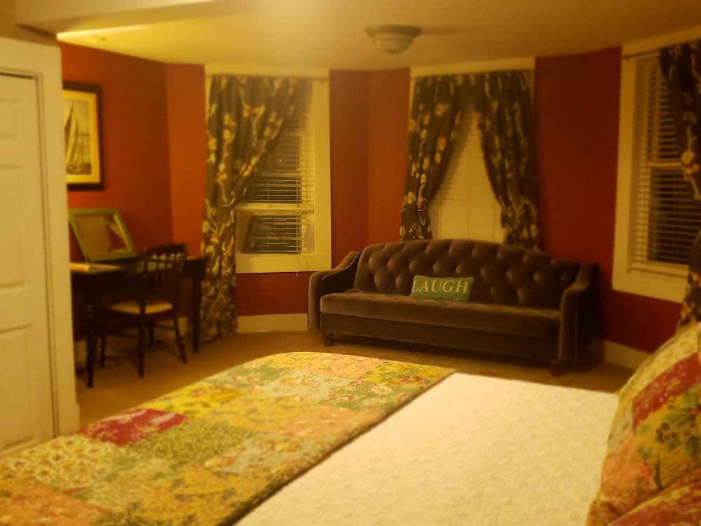 Vandiver Inn - photo 44