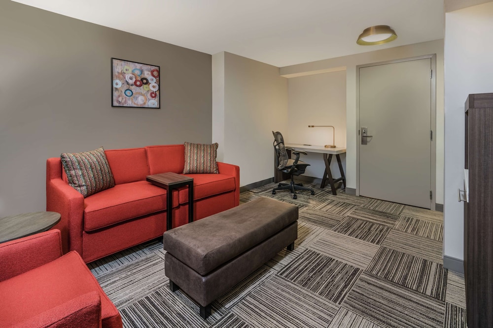 Hilton Garden Inn Syracuse - photo 28