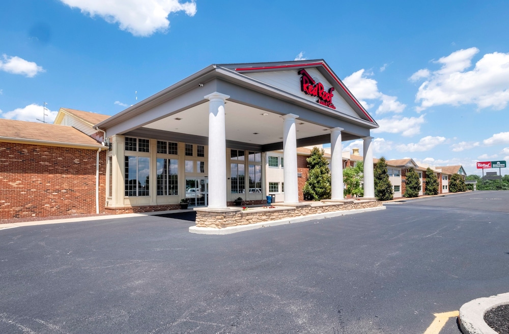 Red Roof Inn & Suites Wilmington New Castle - photo 25