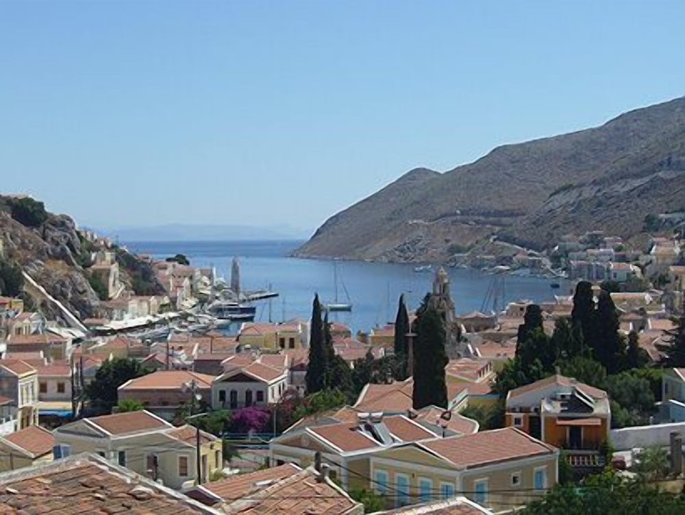 Eos Studios — 4-Star Luxury Hotel in Symi, Greece