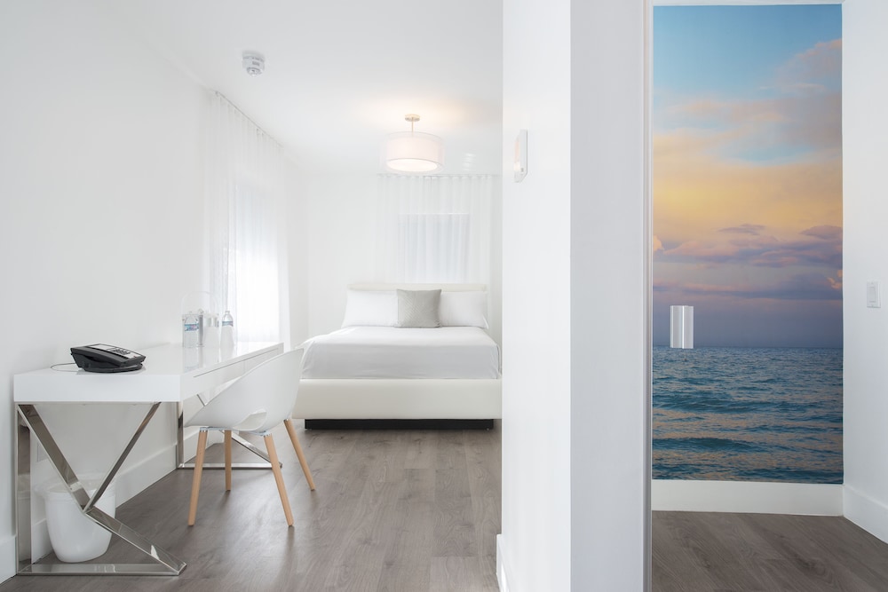 President Hotel - photo 31