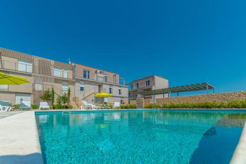 Isola Bella Croazia C4 — 4-Star Luxury Hotel in Povljana, Croatia