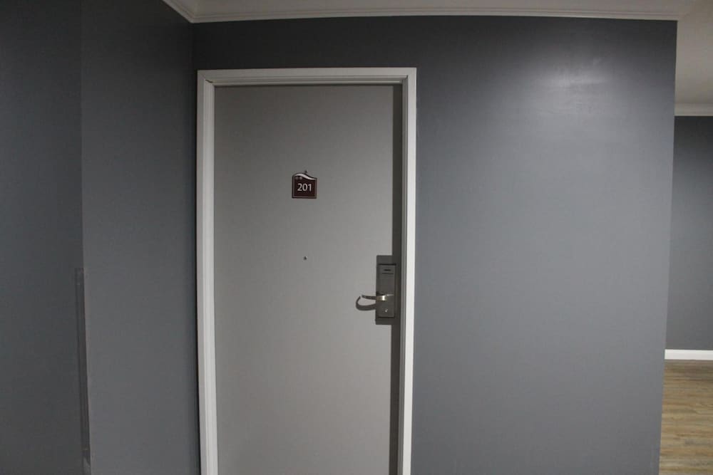 Erth Inn By Aga Los Angeles - photo 18