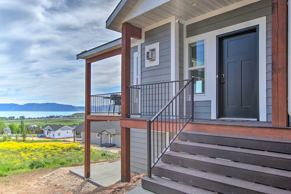 Lake View Escape with Private Beach Resort Access in Garden City, United States