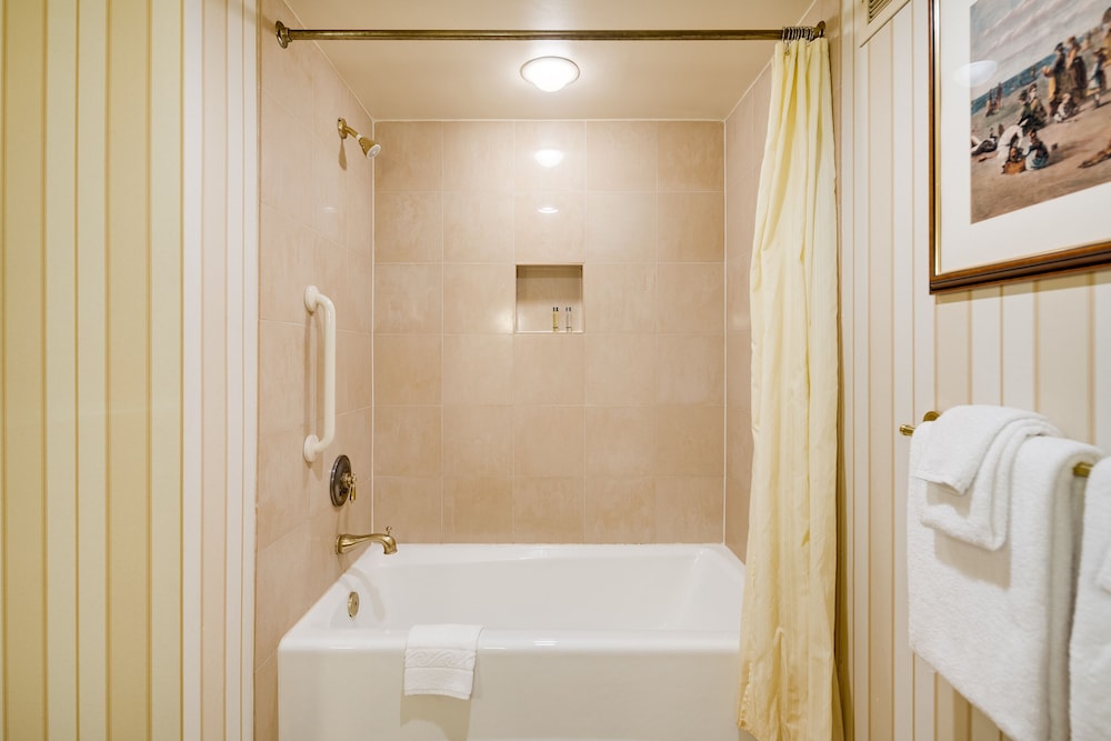 Showboat Hotel Atlantic City - photo 59