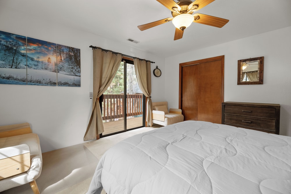 Knights Haven — Big Bear Lake — photo 2