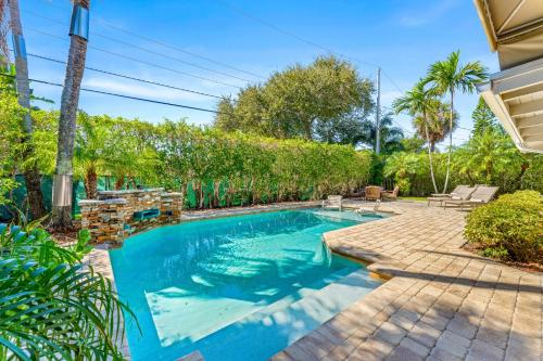 Gorgeous 3BR2BA in LBTS Walk to the Beach — 4-Star Luxury Hotel in Fort Lauderdale, United States