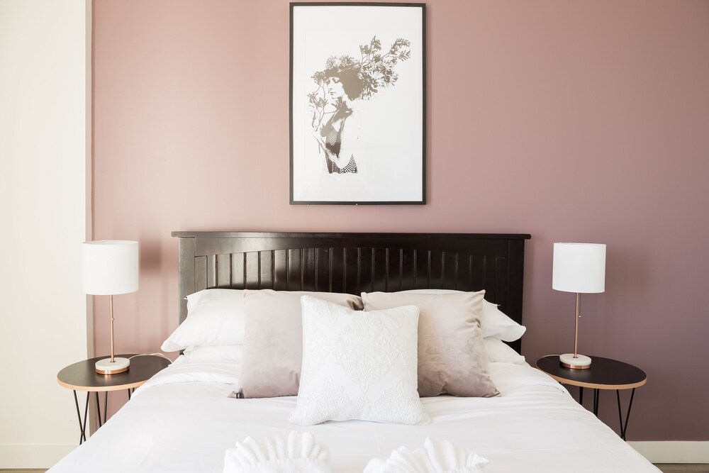 Pristine Fenway Suites by Sonder - photo 4