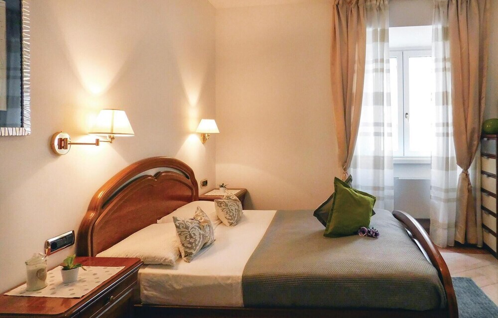 B&Bio Garda Ulivi — 4-Star Luxury Hotel in Nago-Torbole, Italy