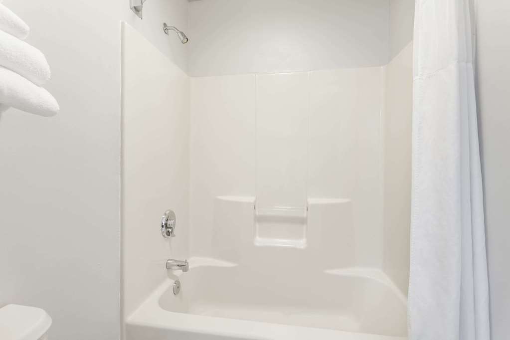 Baymont by Wyndham Duncan Spartanburg - photo 13