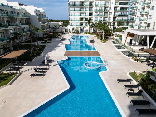 Casa Kaan Ha PH de lujo con piscina privada — 4-Star Luxury Hotel in Playa Del Carmen, Mexico