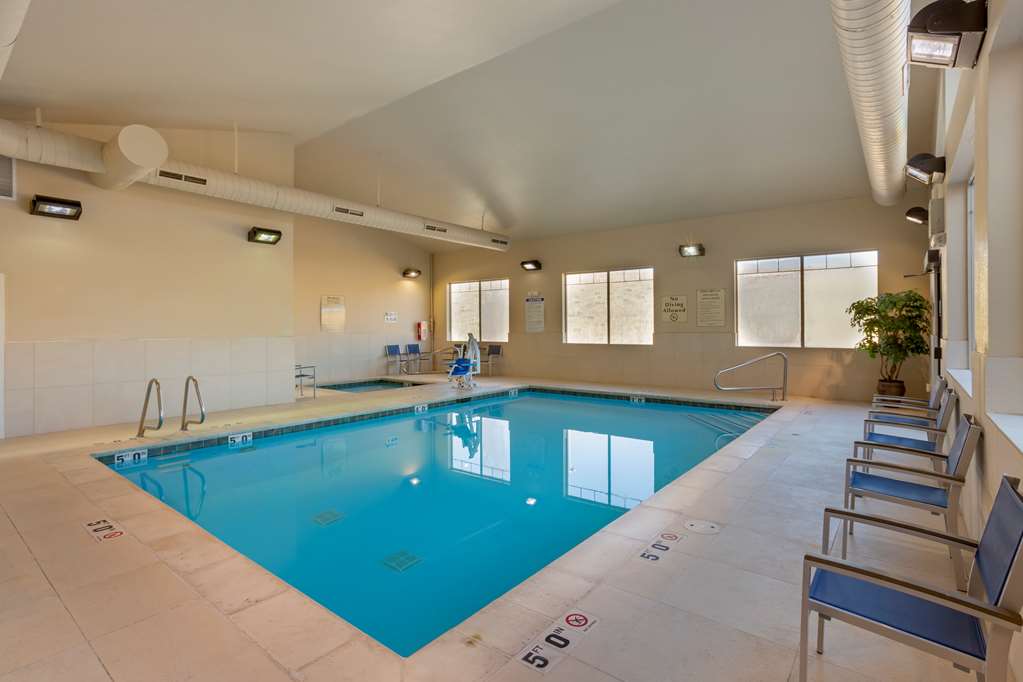 Best Western Plus Fossil Country Inn & Suites - photo 6