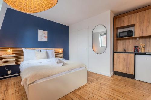 Studio Equipe Proche Centre Ville Et Metro — hotel in Tourcoing