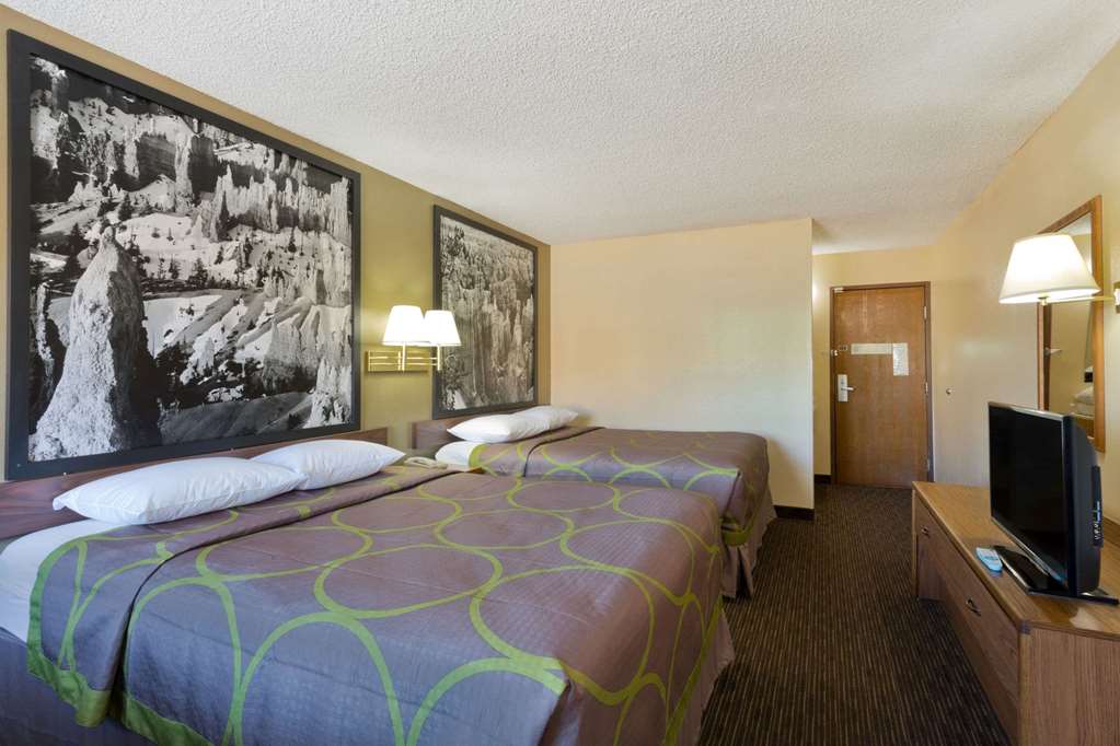 Super 8 by Wyndham Richfield UT - photo 28