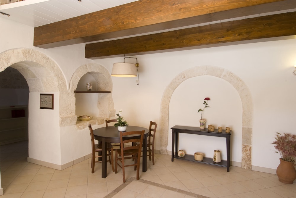 Masseria Parco D'Albero — hotel in Noci