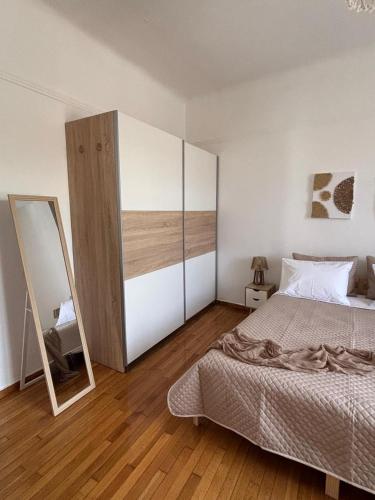 Plaka's Central Cozy and Comfort Home — 4-Star Luxury Hotel in Athens, Greece