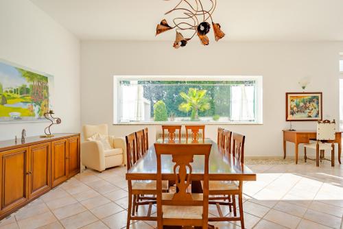 Villa DonMarz — 4-Star Luxury Hotel in Martina Franca, Italy