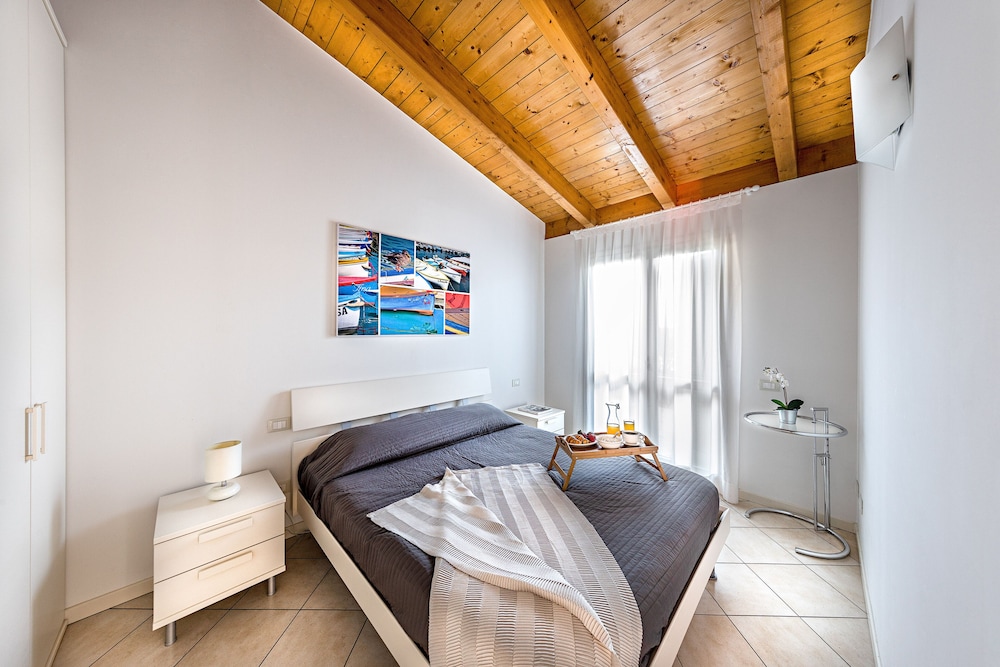 Montecolo Resort By Wonderful Italy — Manerba Del Garda