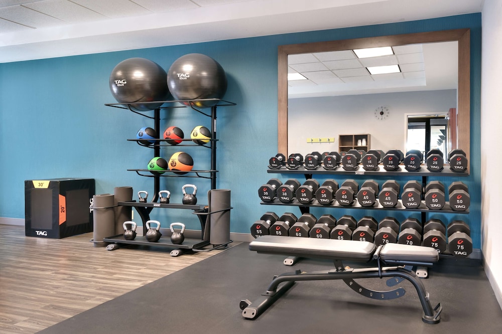 Hampton Inn & Suites Ft. Worth Burleson - photo 23