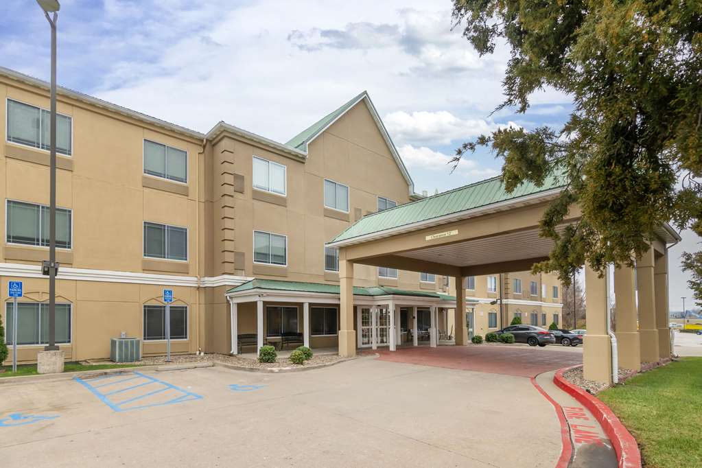 Country Inn & Suites by Radisson Columbia MO - photo 2