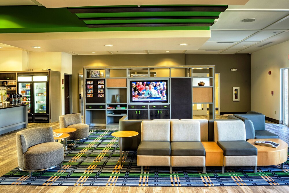 Holiday Inn Express Richmond by IHG - photo 20