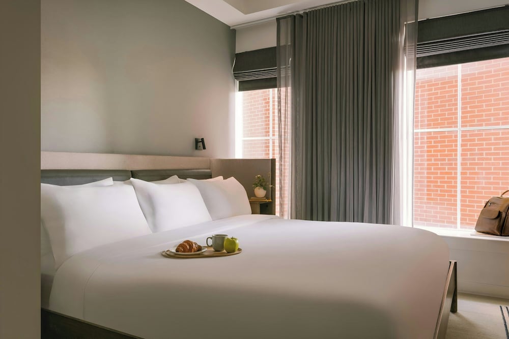 Lark Hotels 907 Main - photo 18