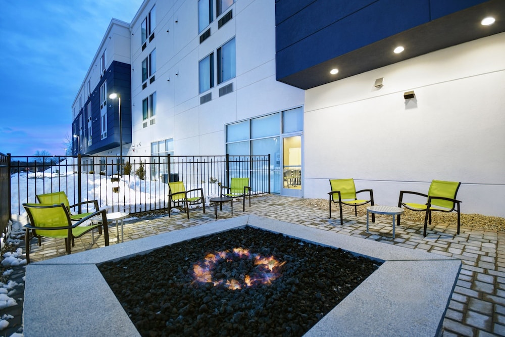 Springhill Suites by Marriott Hartford Cromwell - photo 14