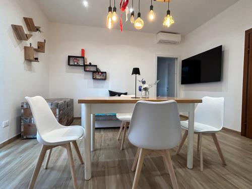 Il Tortellino vagante Elegant Apartment — 4-Star Luxury Hotel in Modena, Italy