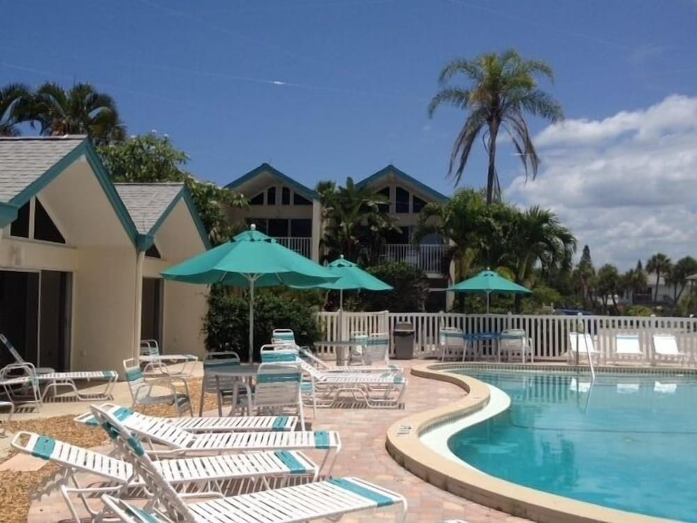 Coconuts Beach Resort - photo 143