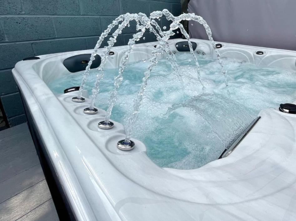 The Holiday Hoose — 4-Star Luxury Hotel in Kinghorn, United Kingdom