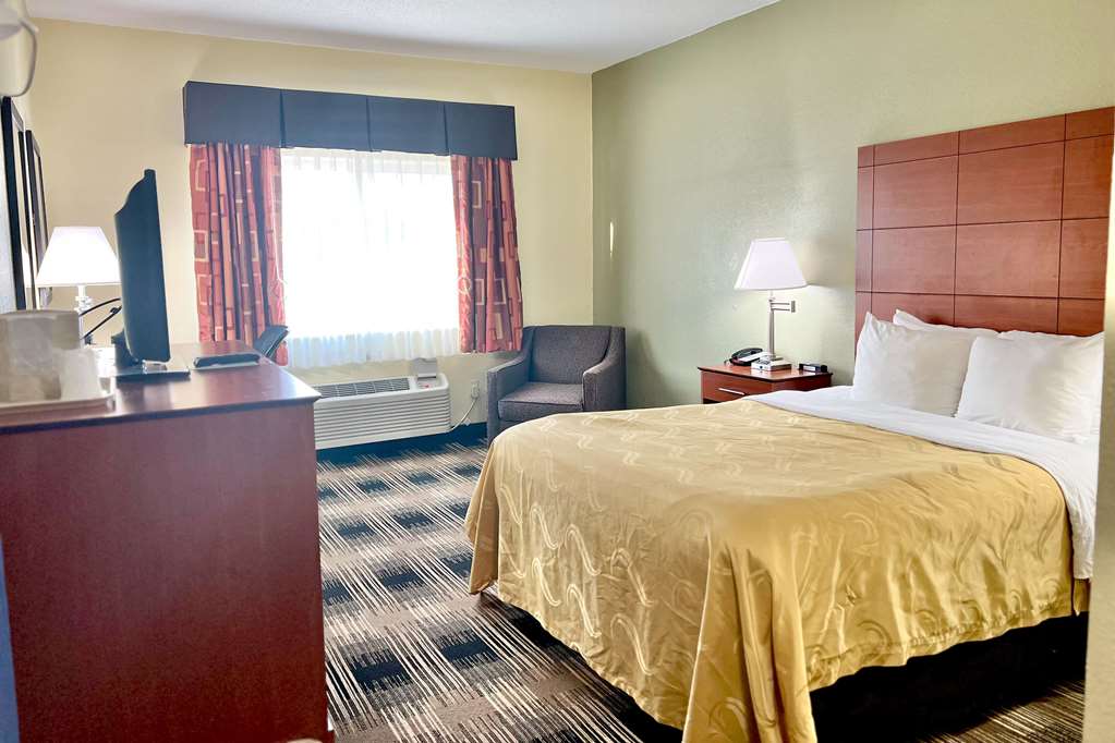 Comfort Inn and Suites Wisconsin Dells Downtown Area Newly Renovated 2026 - photo 27