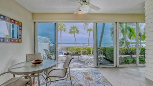 Paradise Villa #111 on Longboat — 4-Star Luxury Hotel in Longboat Key, United States