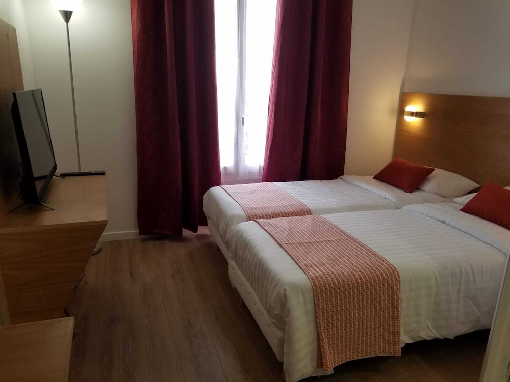 Dupleix Hotel - carbon neutral hotel in Paris