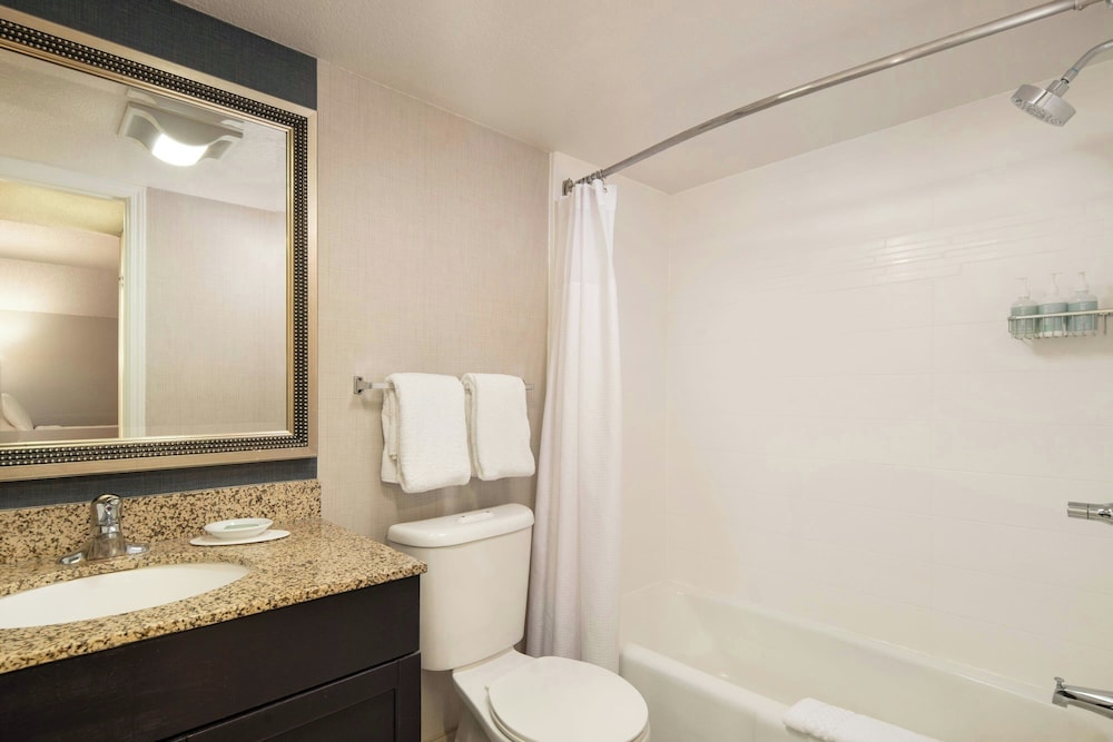 Residence Inn by Marriott Anaheim Placentia Fullerton - photo 24