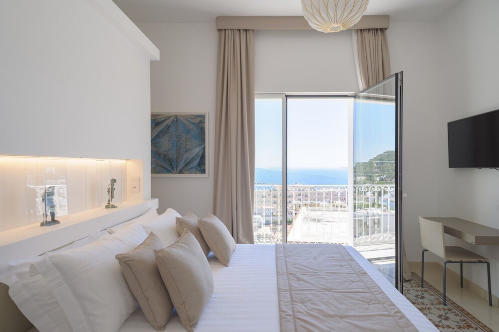 Sopramonte Exclusive Rooms - last minute hotel in Capri