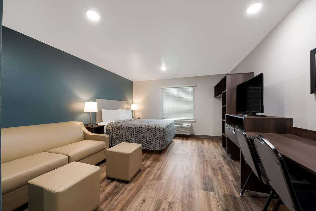 WoodSpring Suites San Antonio UTSA Medical Center - photo 24
