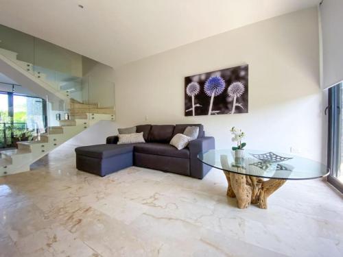 Vacation Condos Located In Gated Community Inside Bahia Principe — 4-Star Luxury Hotel in Akumal, Mexico