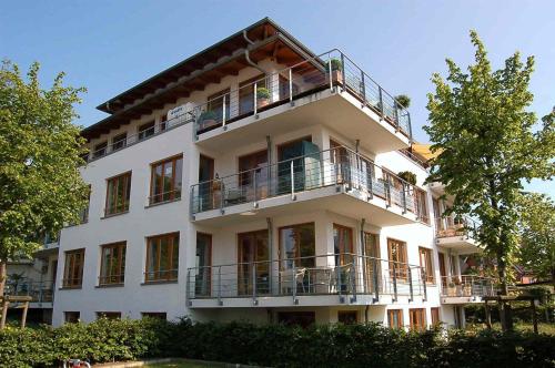 Haus am Strand Ferienwohnung Nr 01 — 4-Star Luxury Hotel in Timmendorfer Strand, Germany