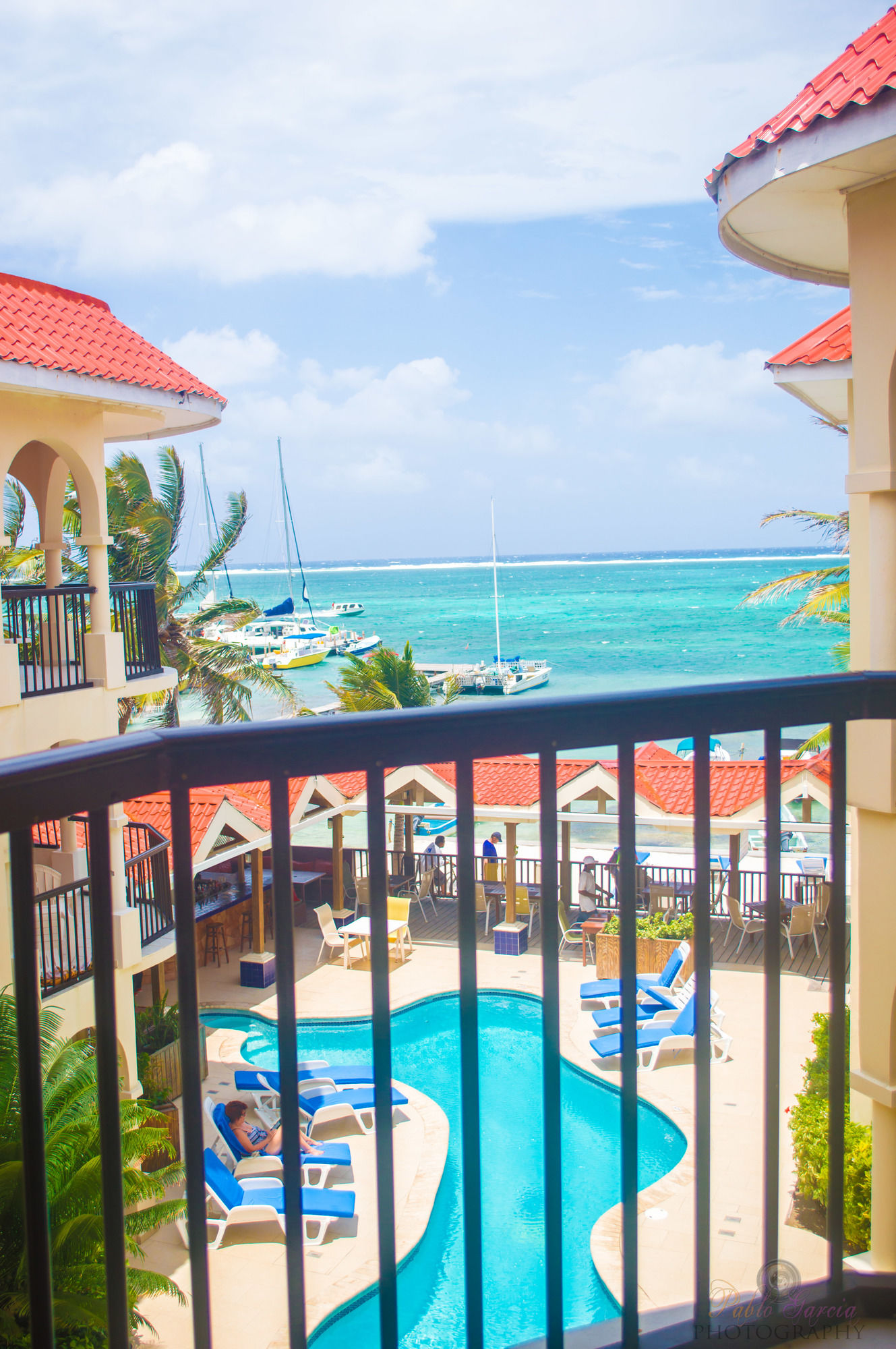 Sunbreeze Suites