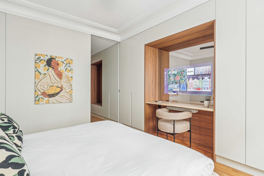 Magnificent Flat 2br 6p Champs Elysees — Paris — photo 3