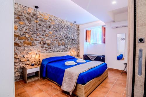 Lemon House Cefalu' — 4-Star Luxury Hotel in Cefalu, Italy