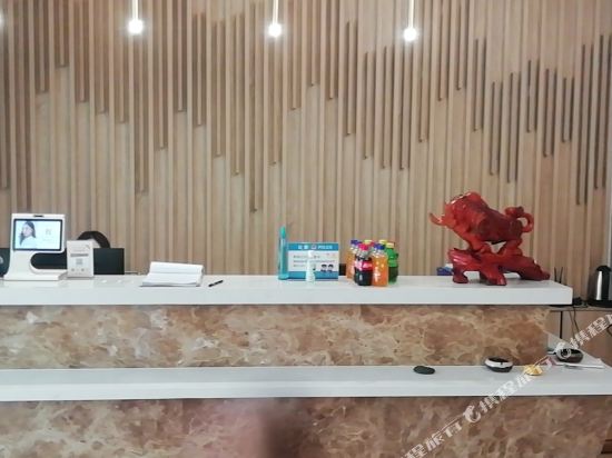 Maple Leaf Boutique Hotel - carbon neutral hotel in Qingdao