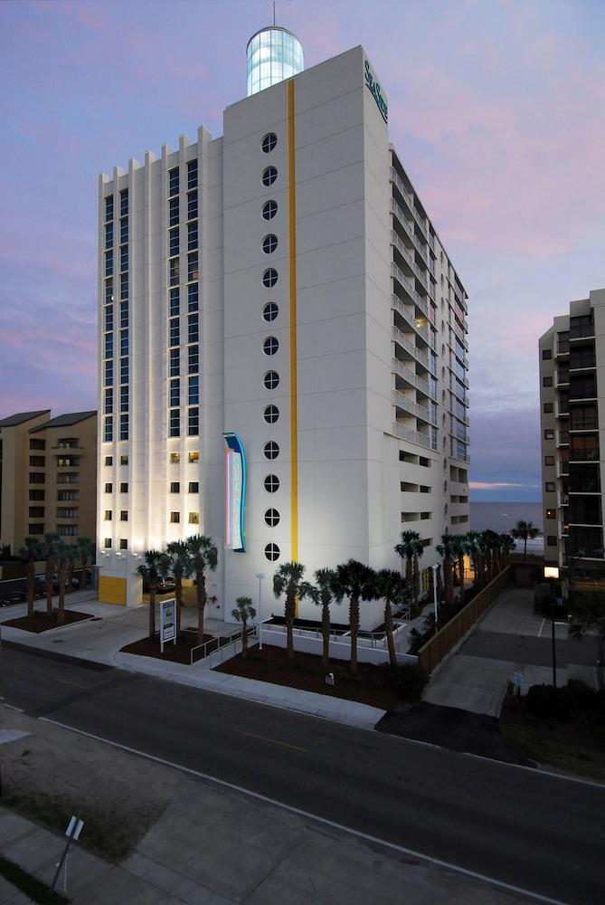 Seaside Resort by Capital Vacations - featured photo