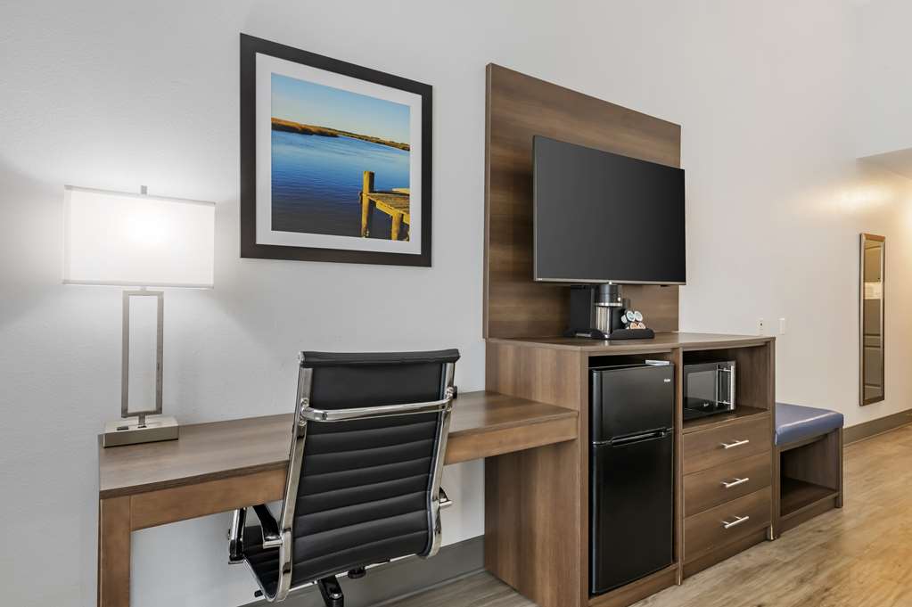 Best Western Plus First Coast Inn & Suites - photo 8