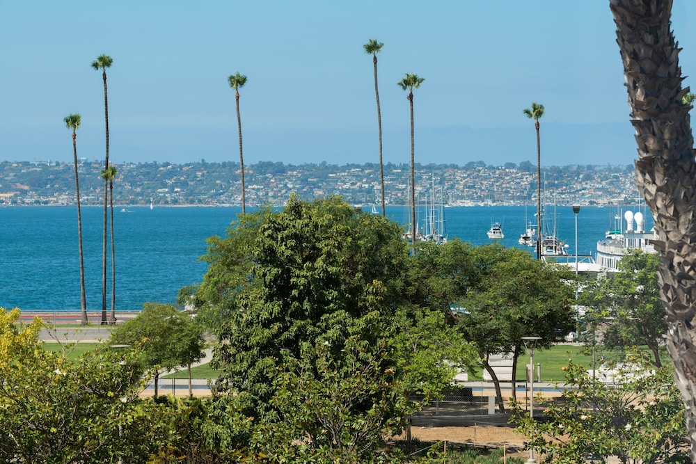 Residence Inn by Marriott San Diego Downtown - photo 43